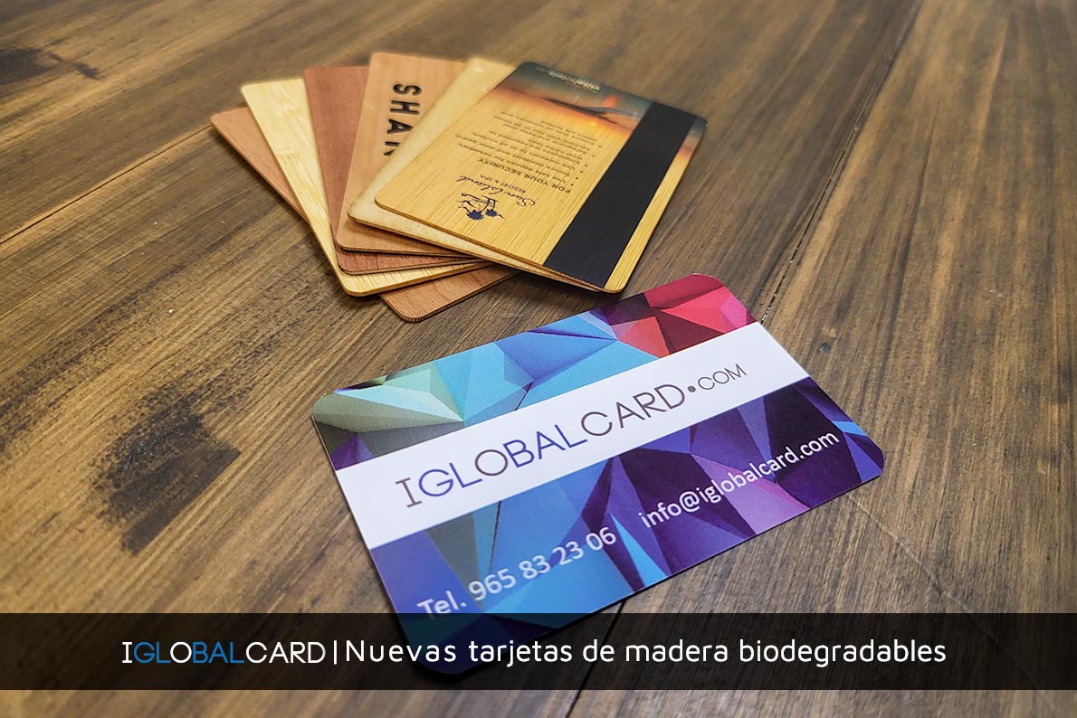 Tarjetas de madera biodegradables para empresas, clubs y asociaciones