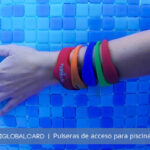 Pulseras de proximidad y llaveros para control de acceso a piscinas